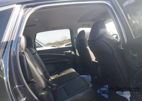 2019 Acura Mdx Tech Pkg z USA, uszkodzony, nr VIN 5J8YD4H55KL008743